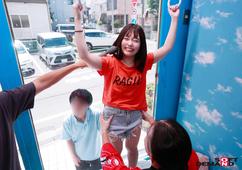 【衝撃実録】18歳女子大生の悶え絶叫が止まらない!『マジックミラー号 くすぐり我慢選手権No.3』で味わう究極の羞恥プレイ - 画像5